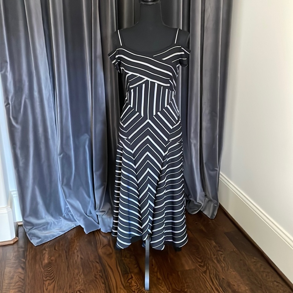 NWT Karen Millen black and white maxi dress